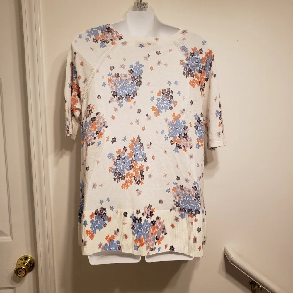 Ann Taylor LOFT sweater‎ size M